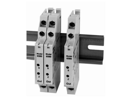 Umformer für Prozesssignale in handlicher und flacher Bauform. Verwendbar für die Trennung von Steuerungsprozessen.